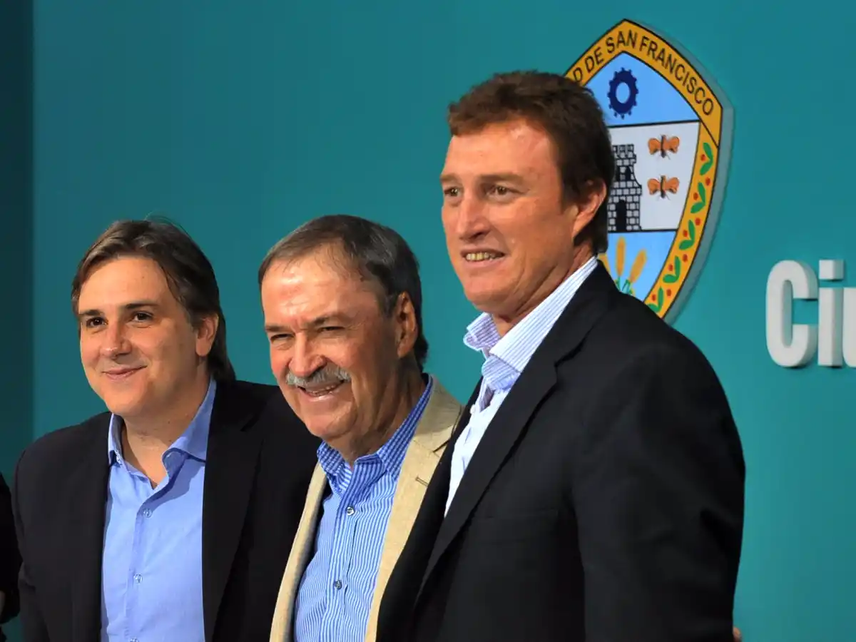 Llaryora confirmó la entrega de $5 millones para el programa Lo Tengo                        