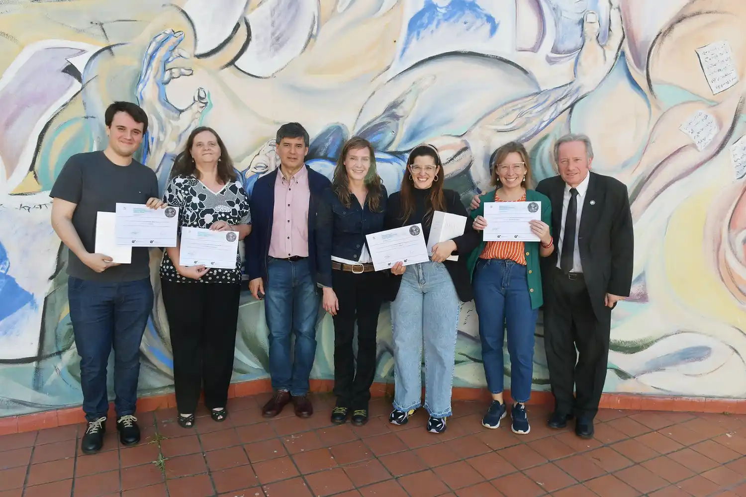 Se entregaron los premios y menciones del VII Concurso Literario Provincial Juan L. Ortiz