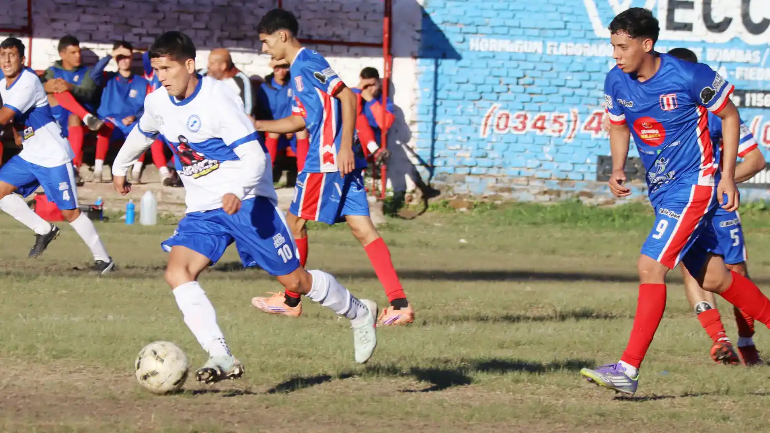 Estudiantes, Victoria, Ferro, Zorraquin y Atlético Charrúas festejaron en el inicio de los Interzonales de la “B”