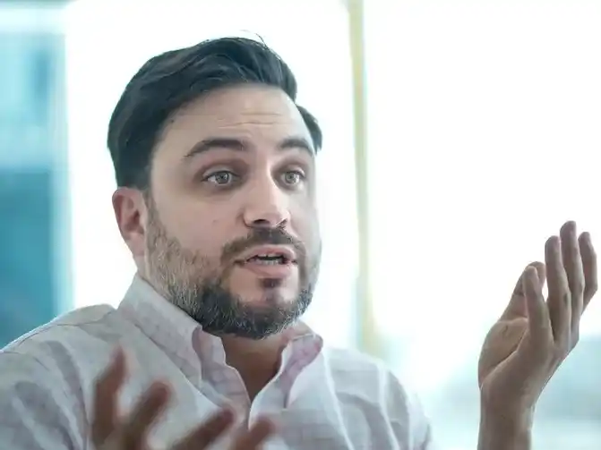 "Todos aquellos que no respeten la agenda del Presidente serán expulsados. No importa quiénes sean”, sentenció el partido a través de un breve comunicado.