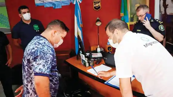 Migraciones expulsó del país al "Paisa" Aquino, investigado por la cocaína adulterada