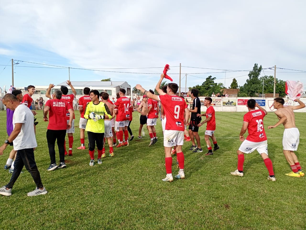 Alumni inolvidable: empató sobre la hora y vuelve a Primera