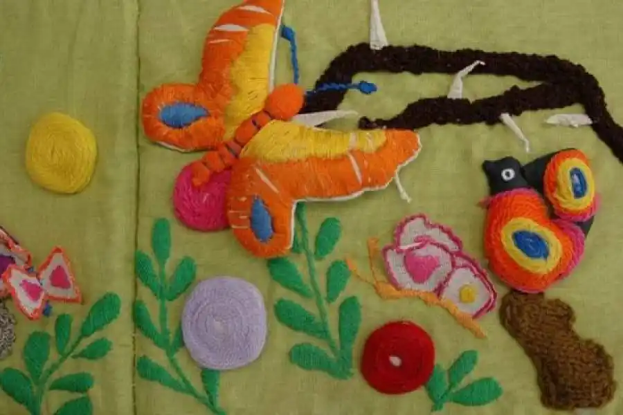 Semana del Libro: Taller de tapetes literarios en la Biblioteca Municipal