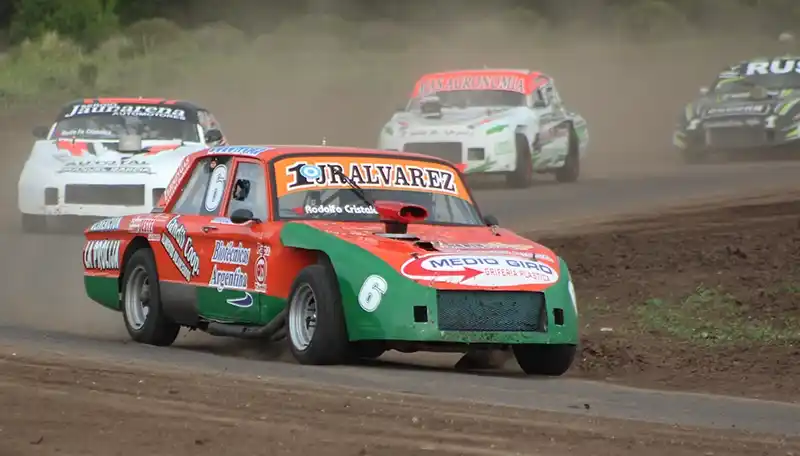  Diego Castañino pretende  su sexta corona de APAC