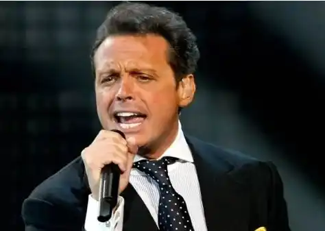 Luis Miguel.