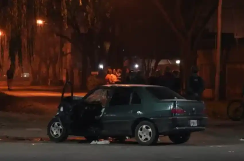 Falleció una mujer y otras seis personas resultaron heridas en un violento choque
