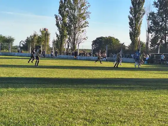 Preocupación por hechos de discriminación en partido de divisiones inferiores