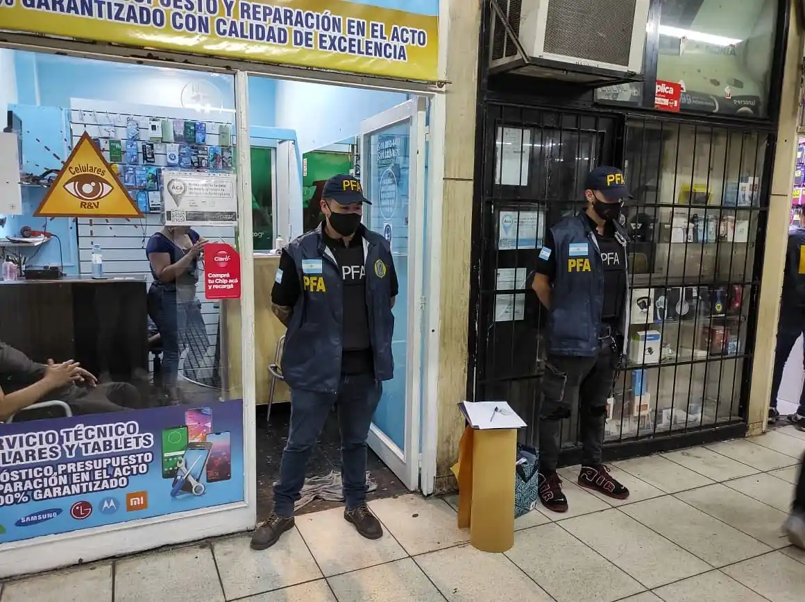 Desarticularon una organización criminal dedicada al robo y comercialización de celulares