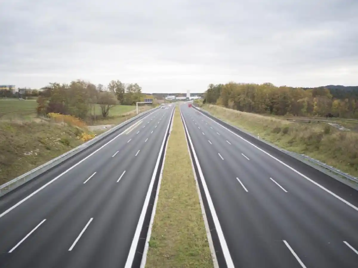 Cuarentena: autorizan traslados excepcionales de larga distancia