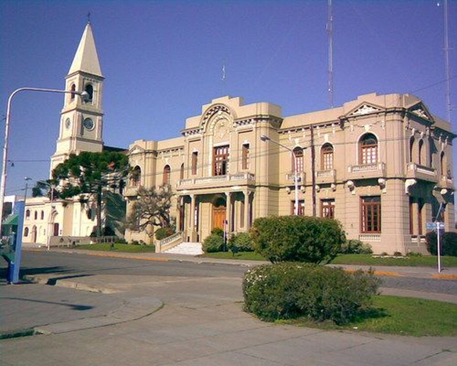 Se confirmó el primer caso de coronavirus en Juárez, otro en Azul y cinco en Chillar
