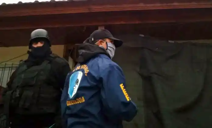 Múltiples allanamientos de la policía entrerriana en la costa del Uruguay