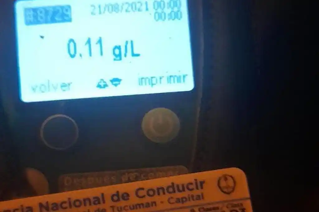 Le quitaron el carnet de conducir a un chofer que circulaba alcoholizado