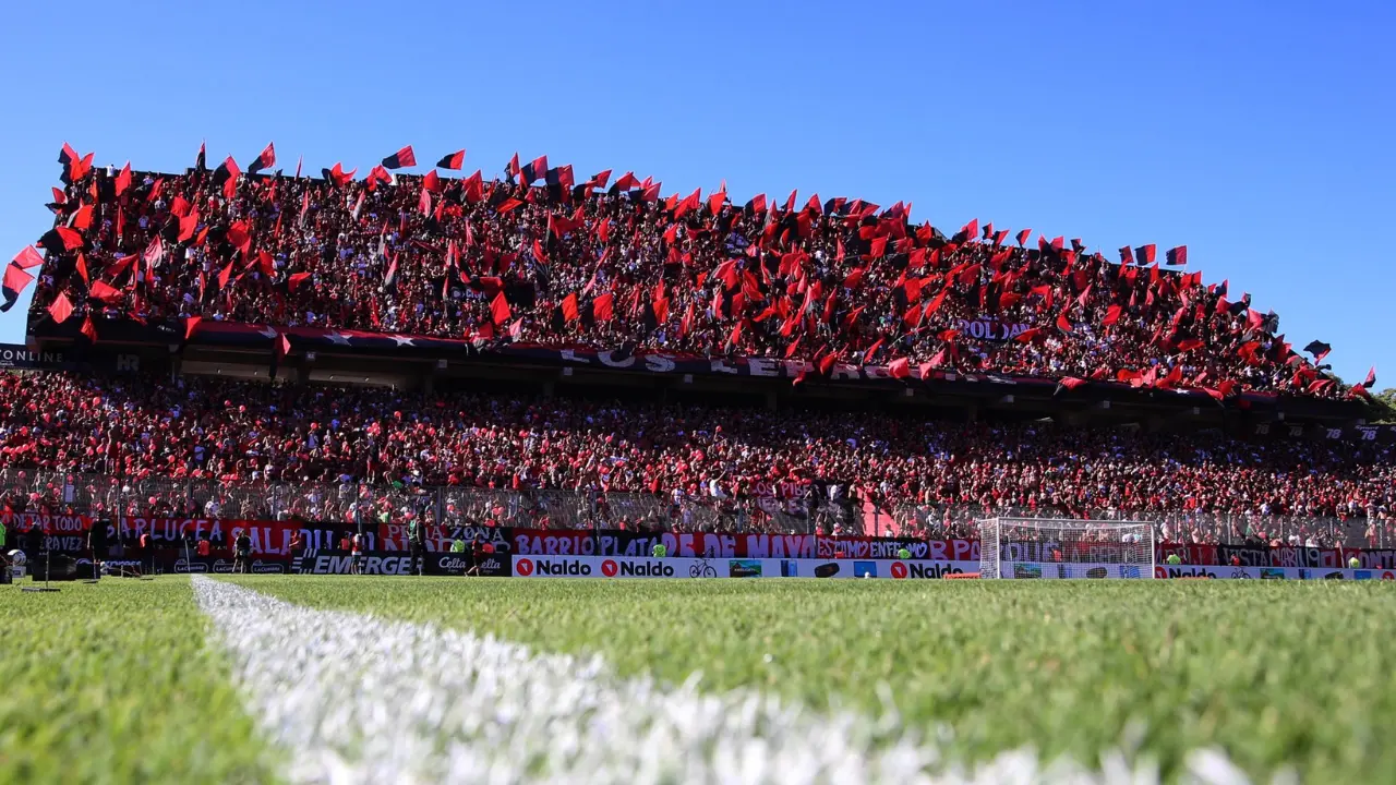 Newell´s implementará un bono extraordinario de pago obligatorio para poder ver el partido contra Boca - foto de archivo