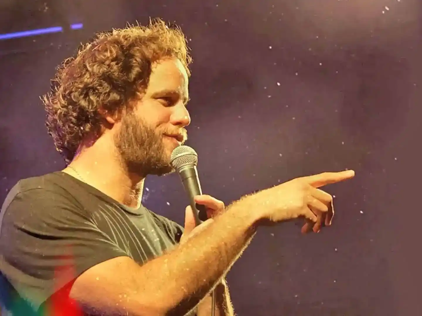 El humorista Nicolás De Tracy presentará su show “Crónico” en el Centro Cultural Municipal. Foto: Gentileza