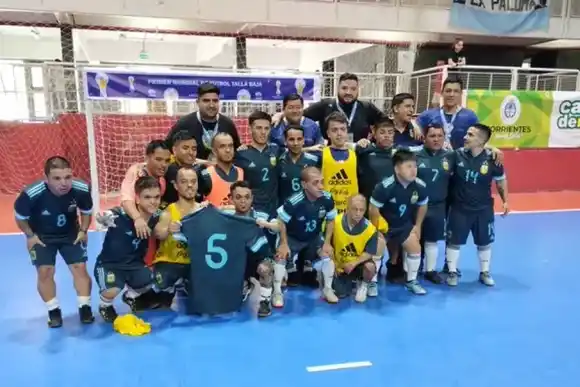 Argentina goleó a Ecuador y avanza en el Mundial de Talla Baja