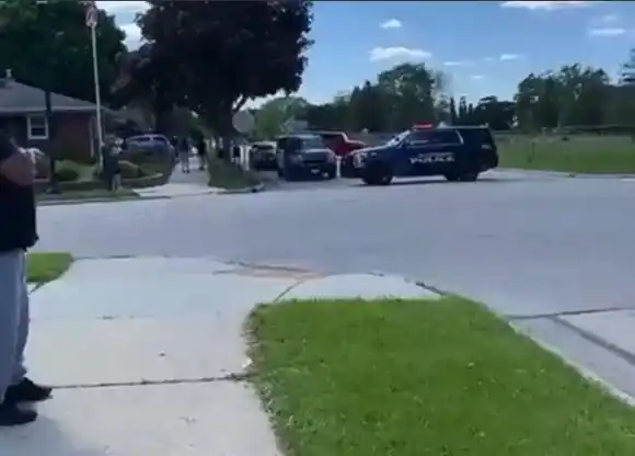 ¿OTRA MASACRE?  Al menos 5 personas baleadas en un funeral en el cementerio de Graceland