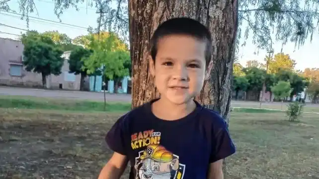 Máximo recibió un trasplante de corazón y se recupera