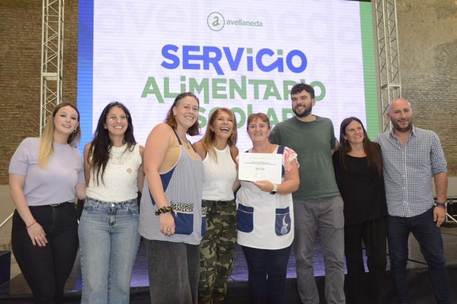 Juan Sorrentino, responsable del SAE, encabezó ambas entregas.