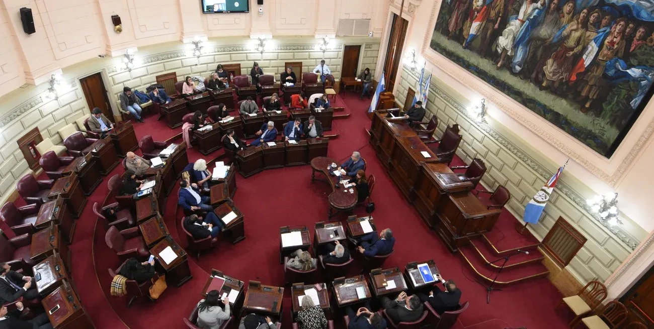 El Tribunal Electoral ratificó días pasados que no hay umbral de votos en la categoría Diputados en la elección general y que por ende el lugar le corresponde a Giustianini.