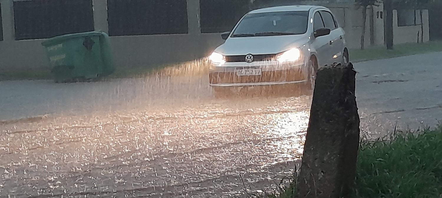 Rige un alerta naranja por tormentas en Gualeguay