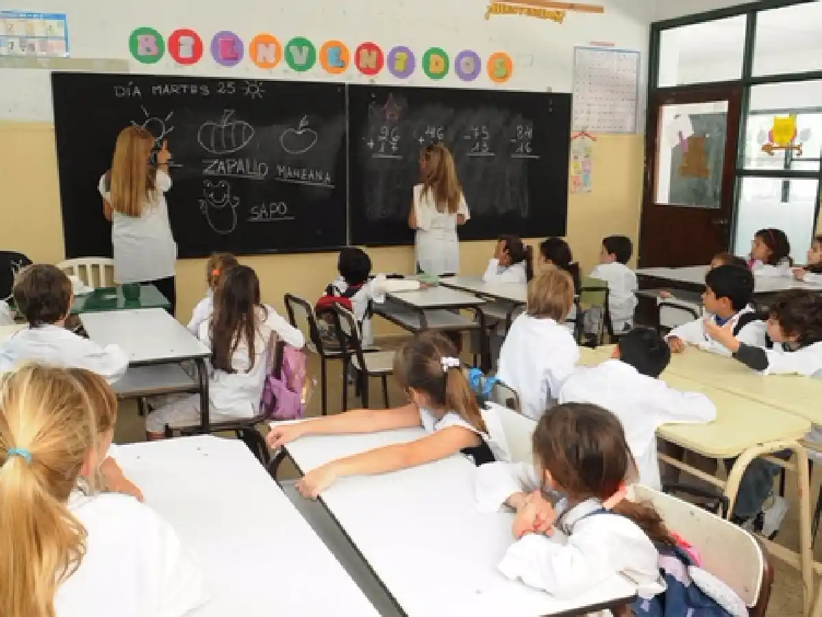 Para la matriculación definitiva no es necesario adherir a la cooperadora escolar