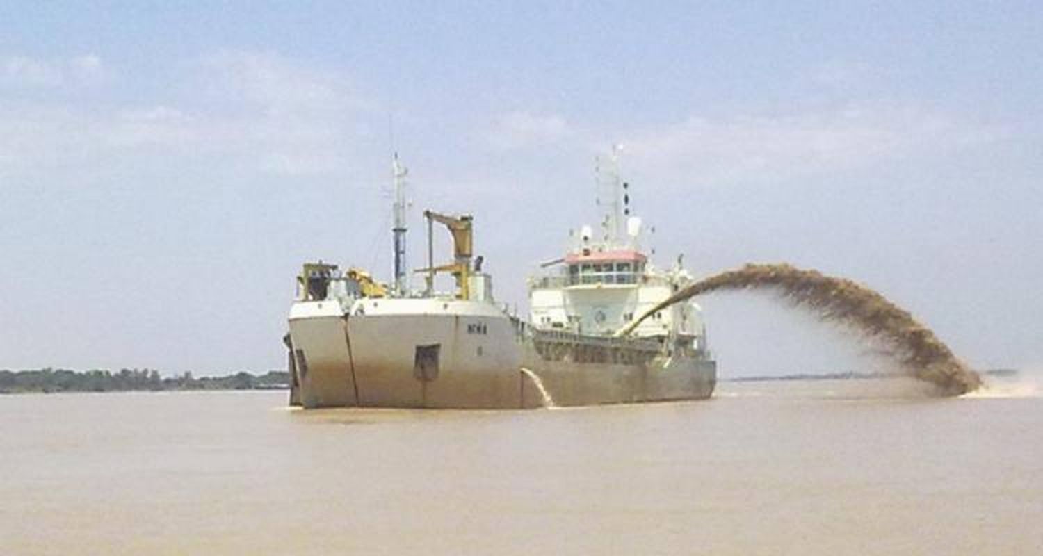 Advirtieron que “cuando baje el agua los barcos no saldrán del puerto”