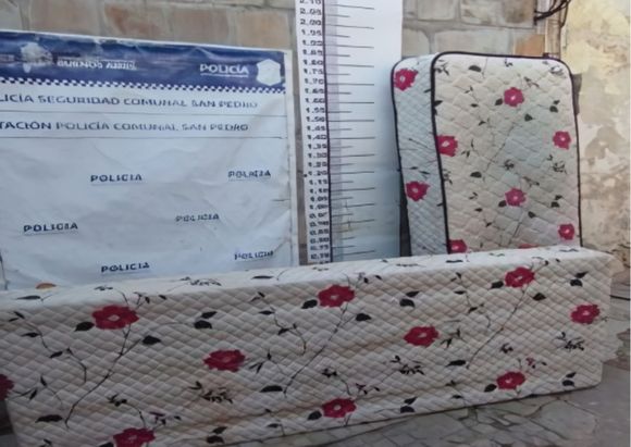 Aprehendidos por circular con dos colchones de dudosa procedencia