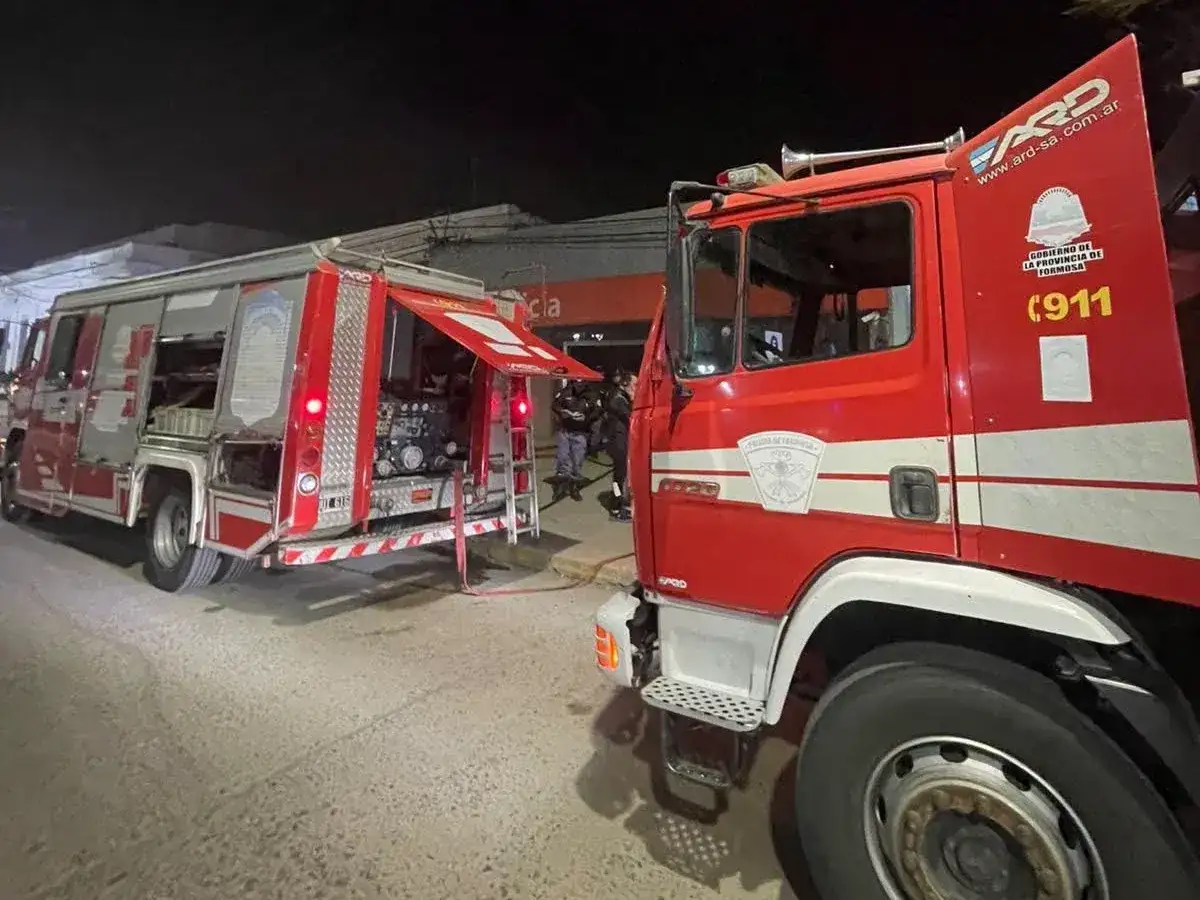 Un cortocircuito causó un principio de incendio en una sede bancaria céntrica