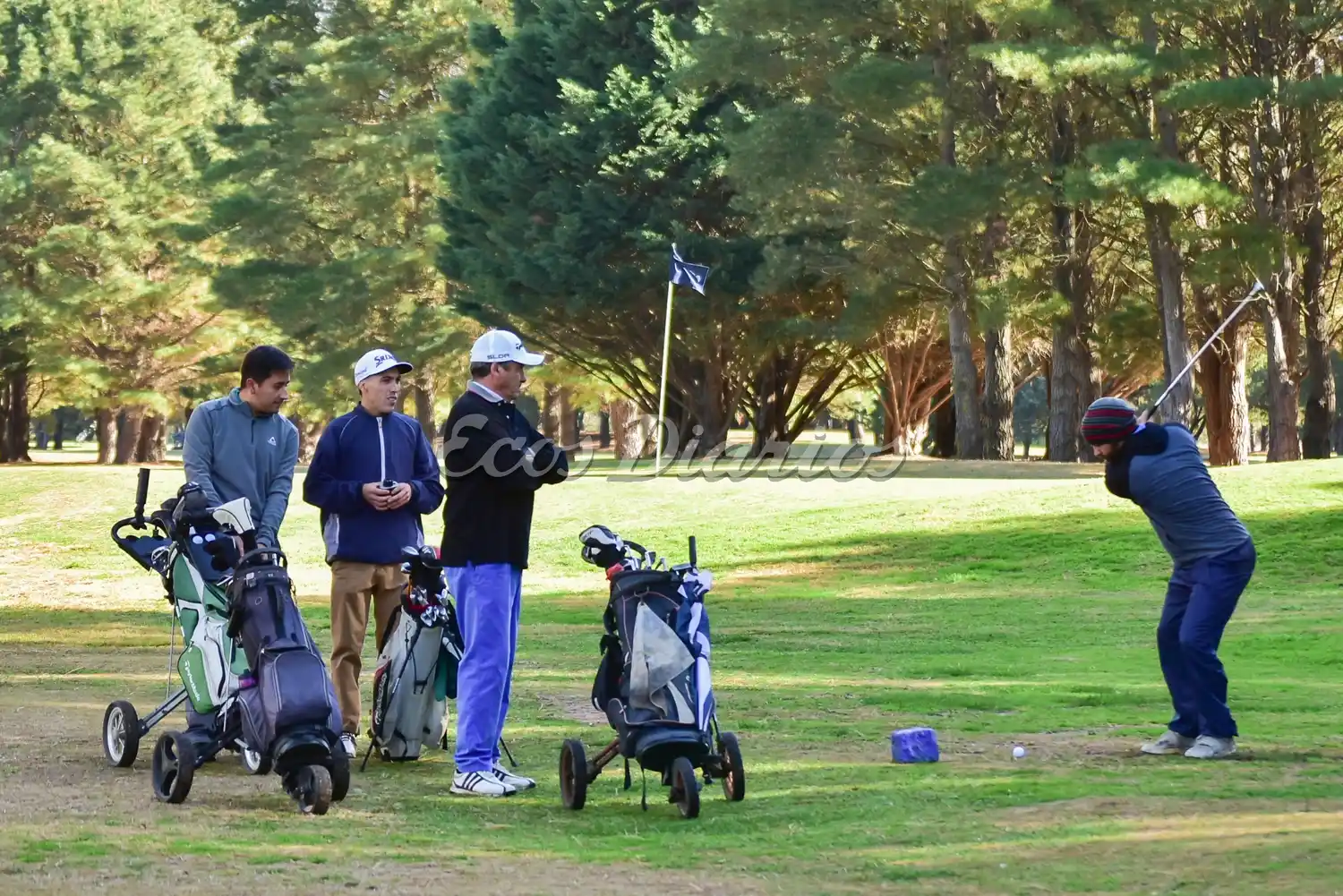 Necochea Golf Club. Más de 90 participantes en el Torneo "Banco Galicia"