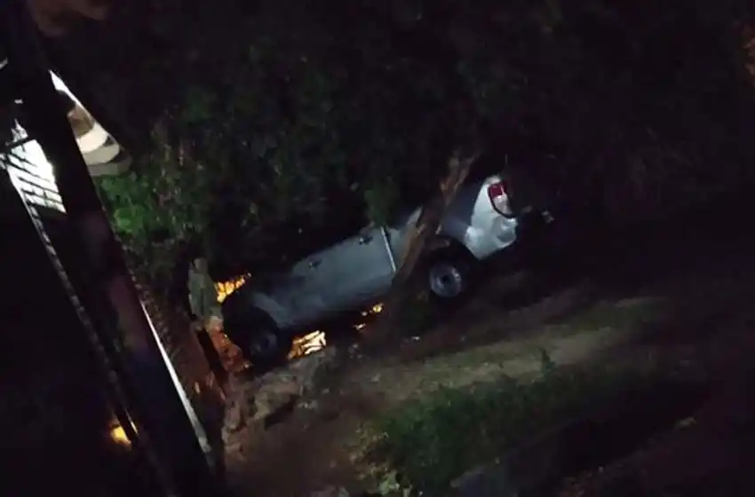 El titular de Defensa Civil confirmó que hubo 140 árboles caídos, 19 columnas afectadas y 14 voladuras de techo