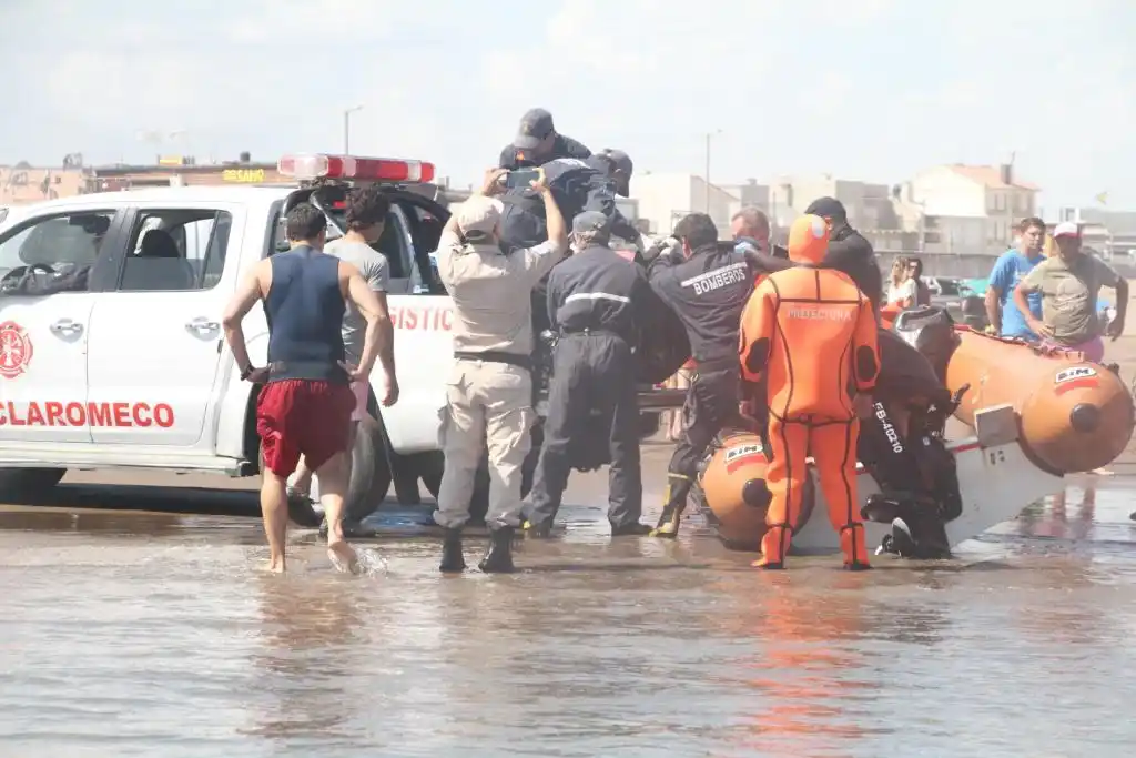 Trasladaron el cuerpo hallado en el mar a Tres Arroyos