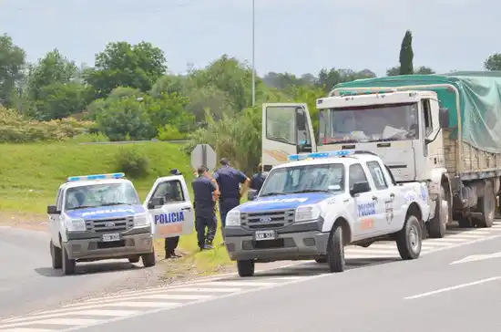 Inseguridad en rutas: Asaltaron a camionero en Panamericana