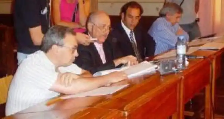 6 millones más para el 2009, que se comerá la inflación