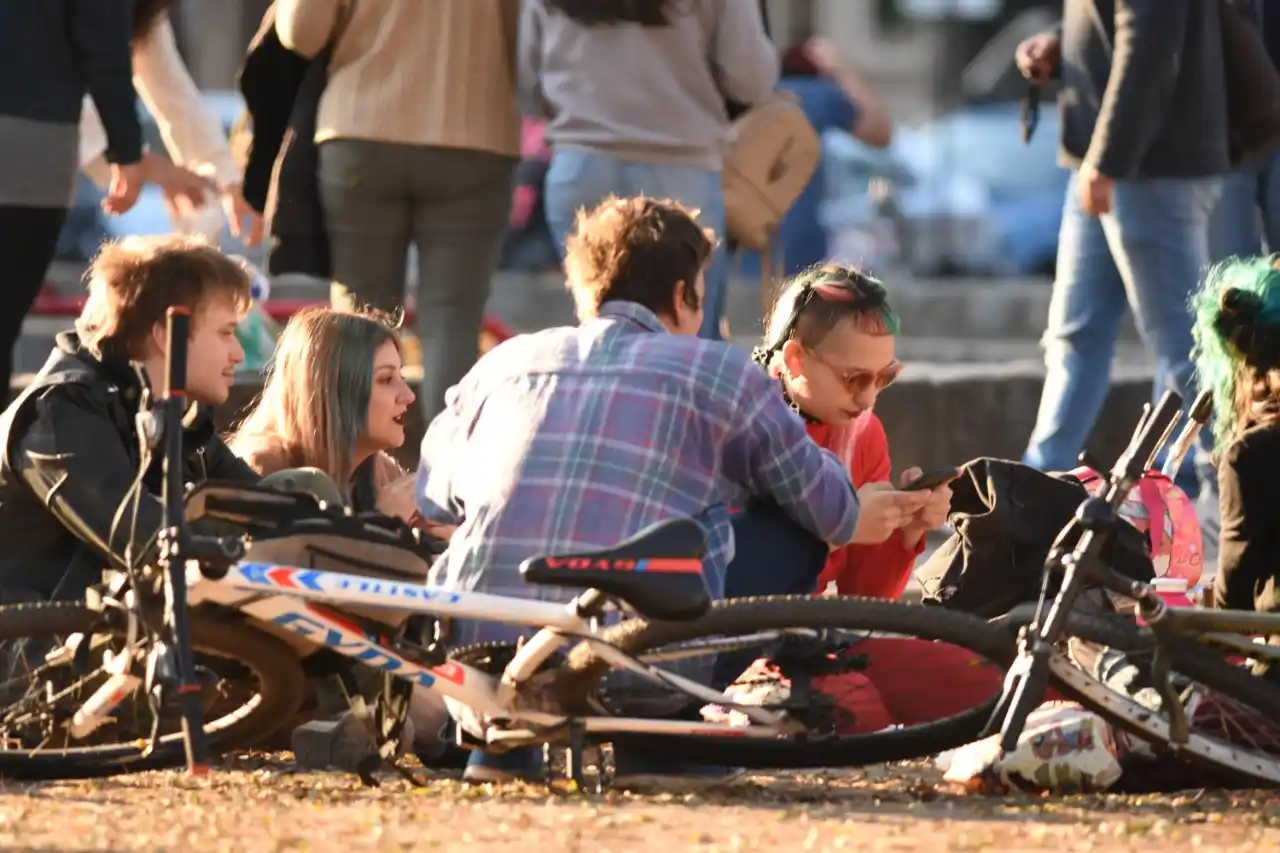 Covid-19: se confirmaron ocho casos en la capital santafesina y 137 en la provincia