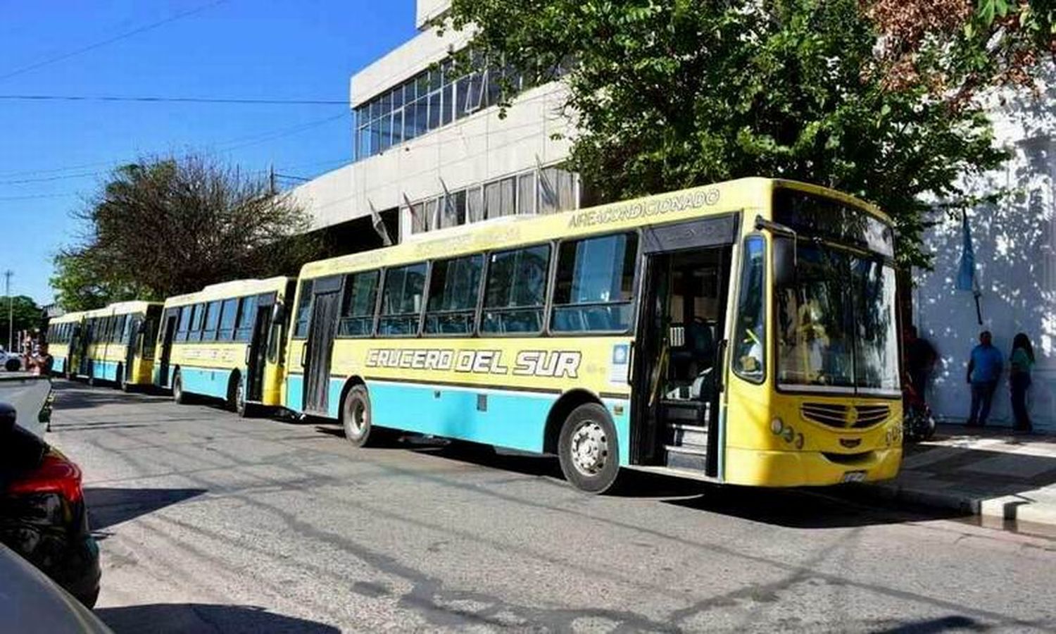 UTA anunció un paro de transporte en el interior 
del país, tras una reunión fallida con empresarios