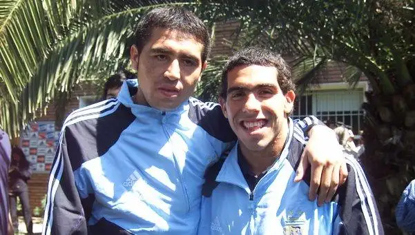 Para Riquelme, “Tevez es irreemplazable”