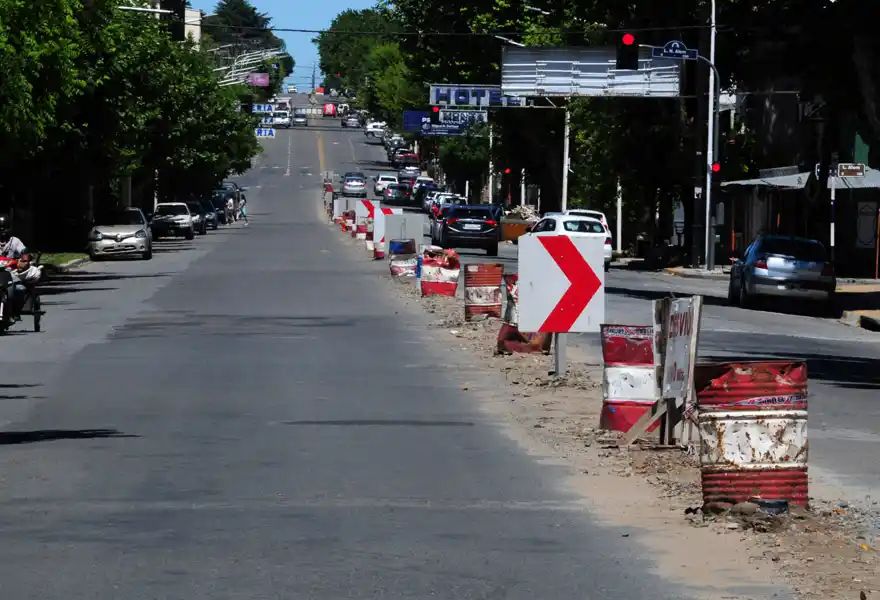 Interrupción en las obras de la avenida Avellaneda por no poder garantizar su avance