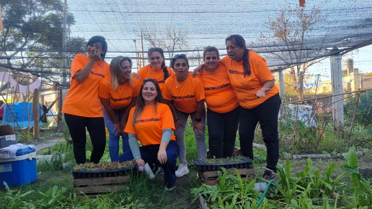 Realizan rifa solidaria para sostener el trabajo de Mujeres con Oficio. Lo recaudado se destina a saldar una indemnización judicial