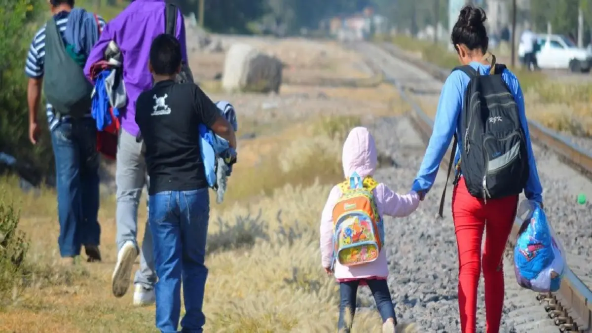 DESPLAZADAS por la violencia: mujeres y niñas migrantes enfrentan horrores al llegar a México, según ACNUR