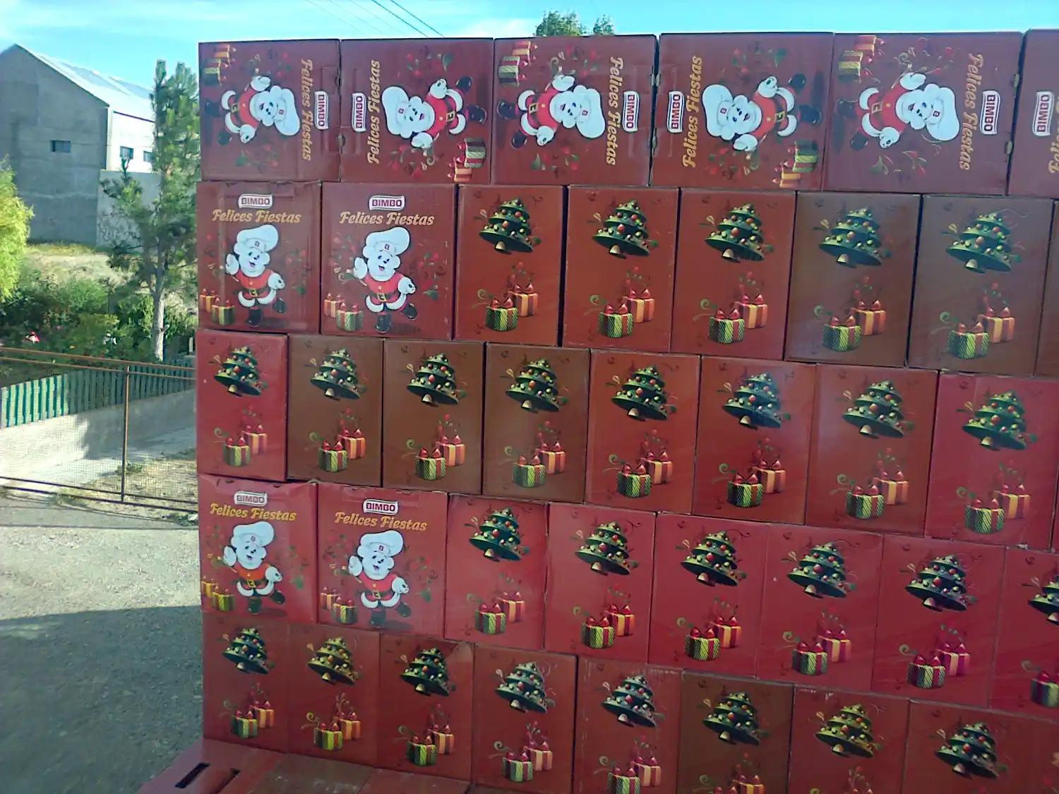 La Provincia no dará bono navideño pero entregará sidra y pan dulce