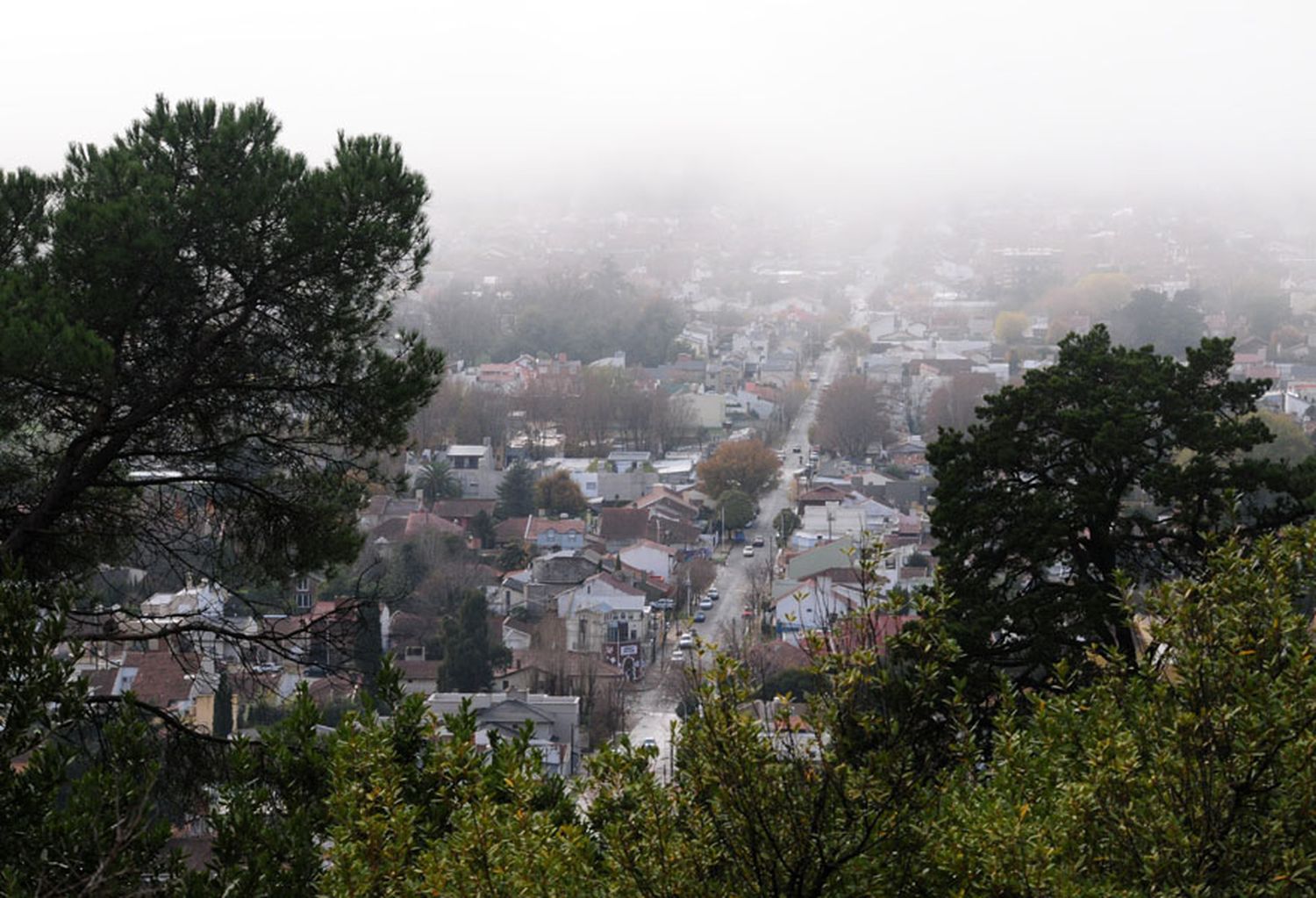 Cayeron 33mm en el centro de Tandil y se mantendrán las lluvias por la tarde