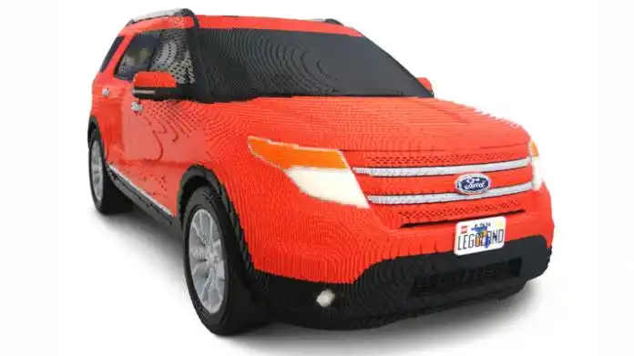 Autos hechos con legos