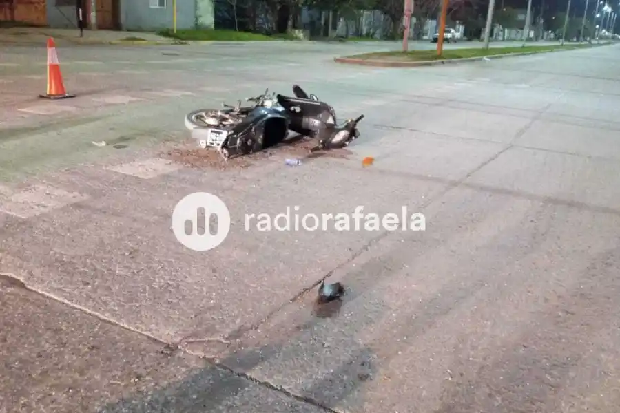 Accidente en la madrugada de este Domingo