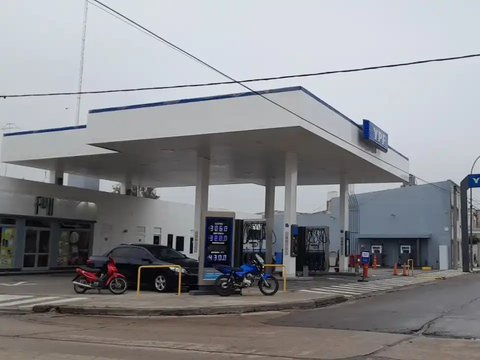 Leve aumento de la nafta en YPF: los precios en Gualeguay