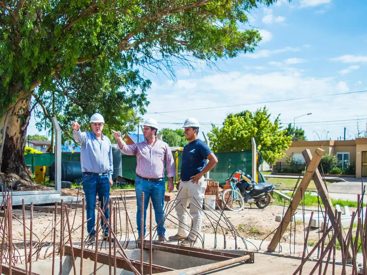 La obra de cloacas avanza firme en Las Varillas   