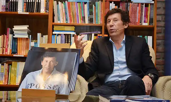 Posse presenta "San Isidro, las claves de un logro planificado" en la Feria del Libro