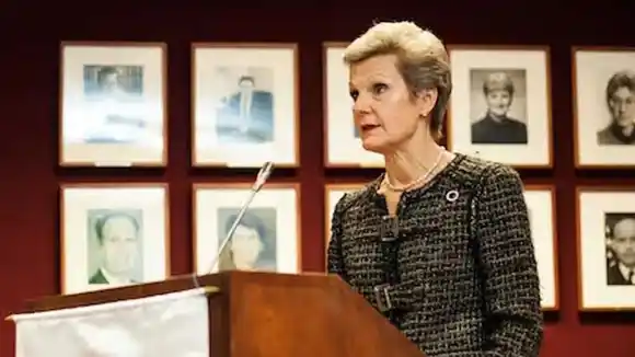 La jueza Preska rechazó el pedido de Argentina para frenar la transferencia de acciones de YPF