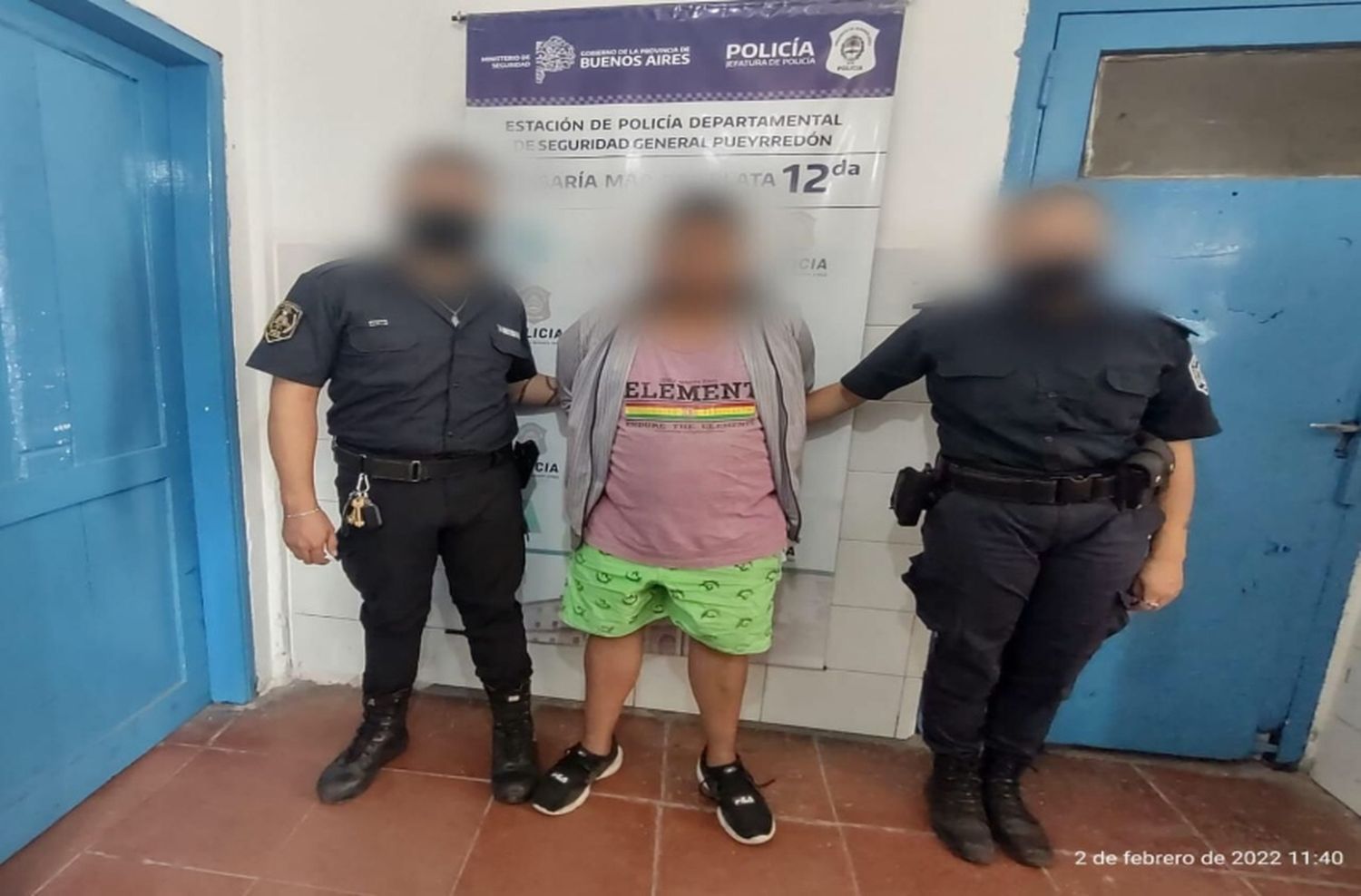 Detienen a un vendedor de droga y rescatan a un bebé de 11 meses