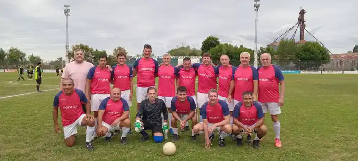 Se disputa la segunda fecha del fútbol de veteranos en cancha Urquiza