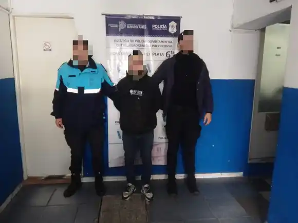 Recuperaron un auto que había sido robado hace cinco días en el barrio 9 de Julio